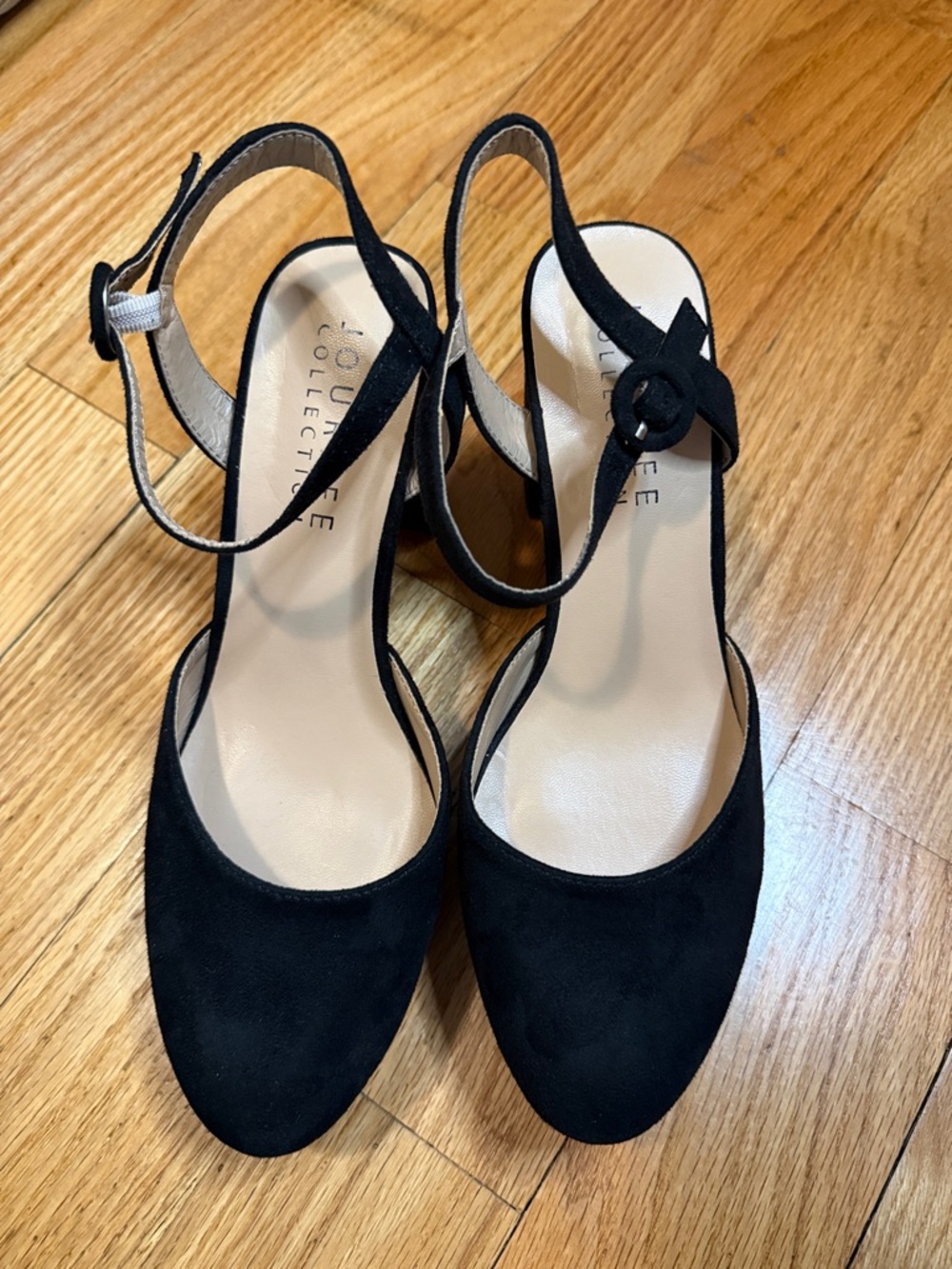 New Journee Collection Black Faux Suede Ankle-Strap Block Heels Platform Size 8